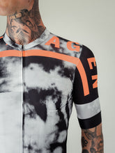 Lade das Bild in den Galerie-Viewer, Besenwagen x RAPHA - Men's Pro Team Training Jersey