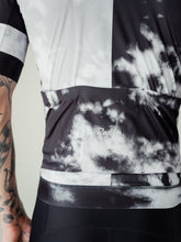 Lade das Bild in den Galerie-Viewer, Besenwagen x RAPHA - Men's Pro Team Training Jersey