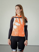 Lade das Bild in den Galerie-Viewer, Besenwagen x RAPHA - Women's Pro Team Lightweight Gilet