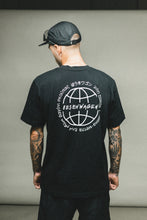 Lade das Bild in den Galerie-Viewer, Worldwide