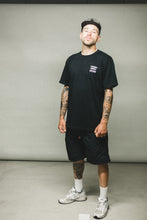 Lade das Bild in den Galerie-Viewer, Worldwide