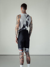 Lade das Bild in den Galerie-Viewer, Besenwagen x RAPHA - Men&#39;s Pro Team Bib Shorts II - Long
