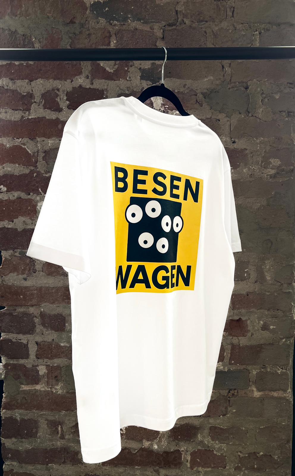Besenwagen T-Shirt - M